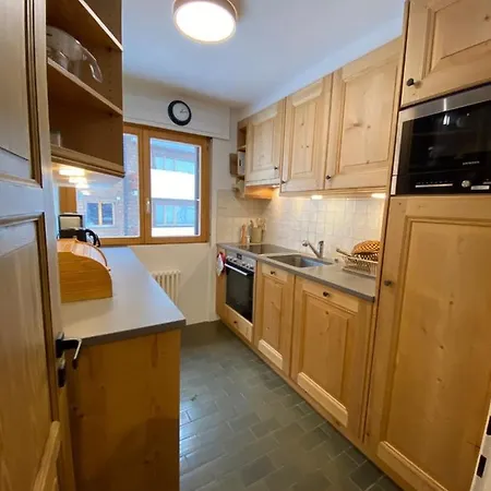 アパート Hurlebise 8